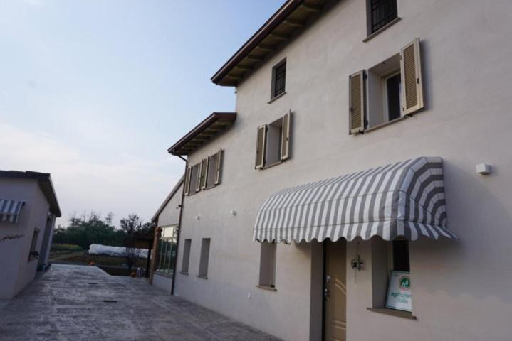 Agriturismo Campogrande Carpaneto Piacentino エクステリア 写真